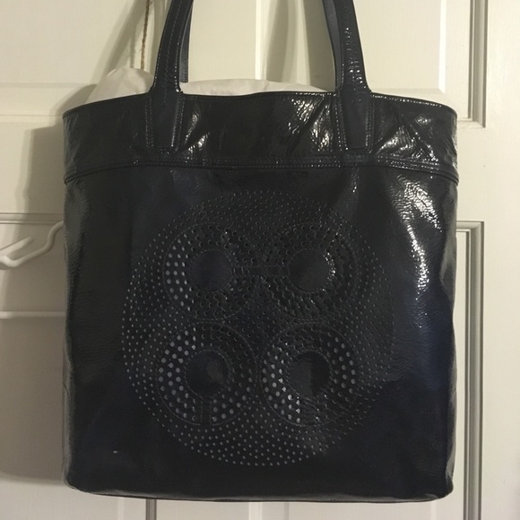 Coach Dark Blue Pleather Tote with Dotted C Design - Picture 2 of 9